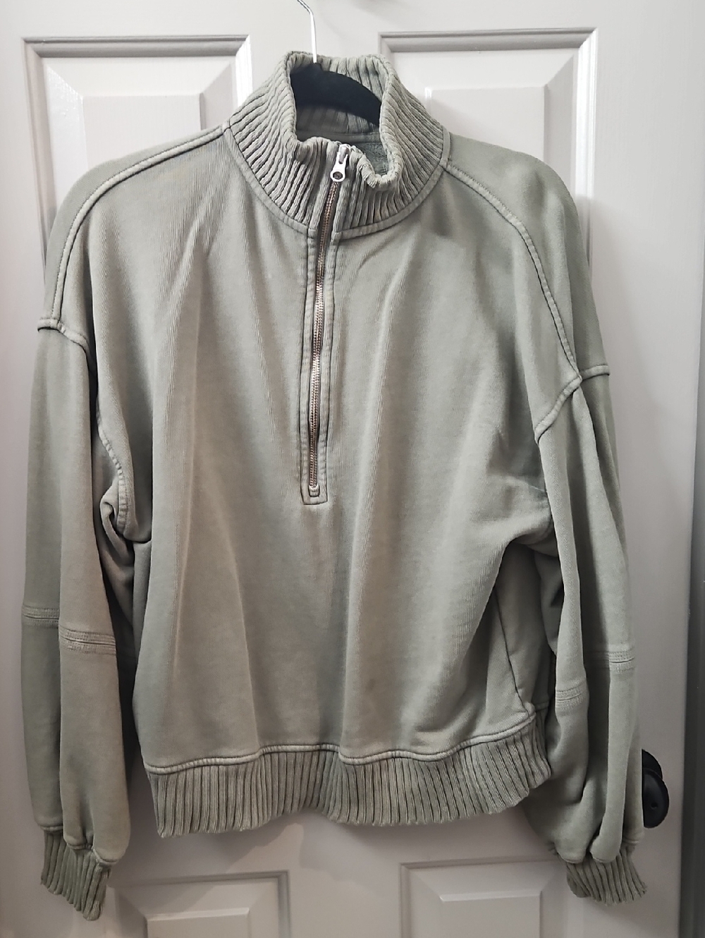 aerie Womens Half Zip-Up Pullover Sweatshirt in Sage Green
